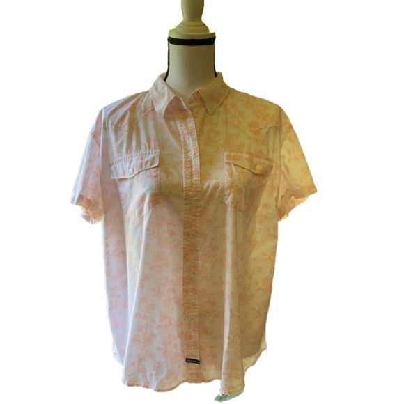 Duck Head Tops - Duck Head Jeans Co. Plus Size Vtg Floral Shirt
